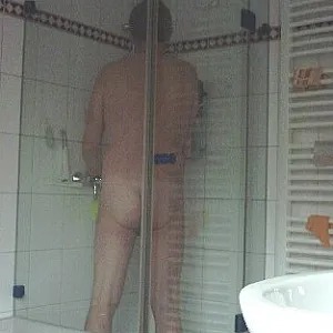 Nackt Galeriebild