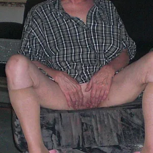 einfach mal die Titten ud Fotze zeige Galeriebild