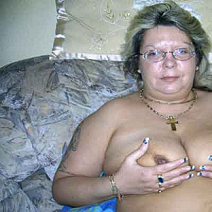 tina4406 Profile Picture