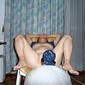 Horny , Wet & Oozing Galeriebild