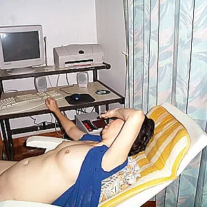 Horny , Wet & Oozing Galeriebild