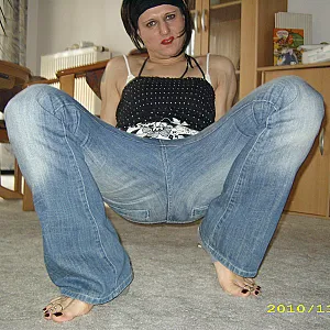 footjob ... gallery image