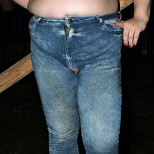 Sexy heiß und zeigegeil Outdoor Galeriebild