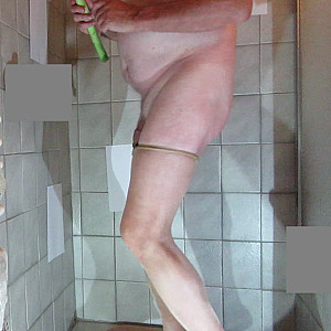 Das erste Bild von pekki0965's Galerie - Porree in den Sklavenarsch