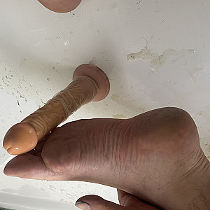 heels and analgames gallery image