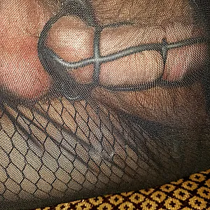 Netzstrumpfhose und mehr Galeriebild