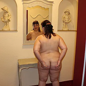 633 gallery image