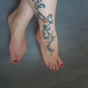 my feets gallery image
