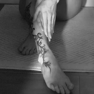 my feets gallery image