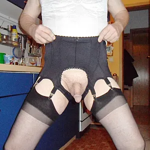 Mieder,Strumpfhalter , Strapse Galeriebild
