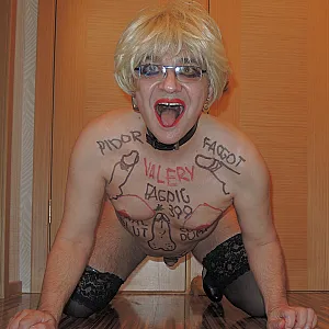Russian Sissy Faggot Valery (pidoras) Galeriebild