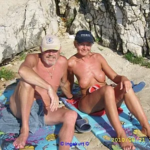 Holiday 2010 at the monsena Beach gallery image