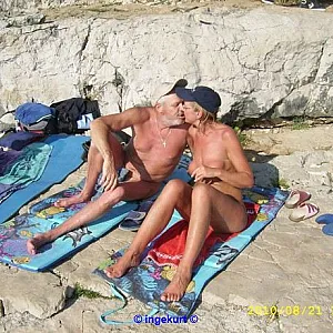Holiday 2010 at the monsena Beach gallery image