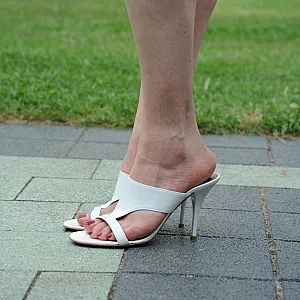 First image of Paar S.-H.'s Gallery - Feet part9