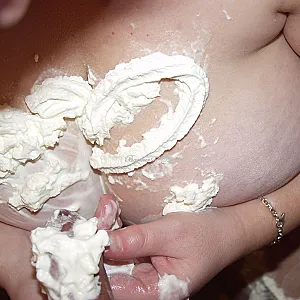 please with cum gallery image