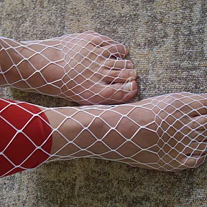 feets gallery image