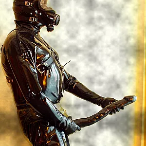 latexfetish gallery image