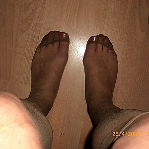 Füße in Nylons Galeriebild