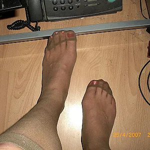 Füße in Nylons Galeriebild