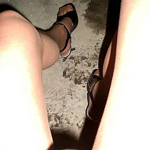 Füße in Nylons Galeriebild