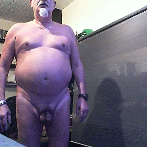 nackt am Pc Galeriebild