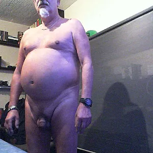 nackt am Pc Galeriebild