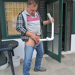 gardenwork in the autumn gallery image