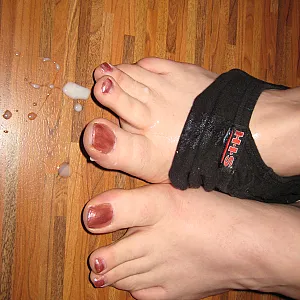 Füße, Höhschen, Socken und Sperma Galeriebild