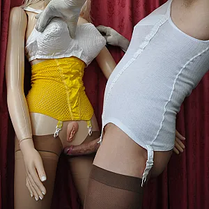 Nylona & Vulva gallery image