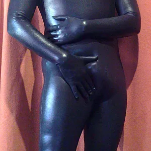 Im Zentai-Ganzanrug Galeriebild