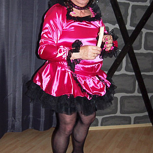 Sissy-Kleidchen 3 Galeriebild