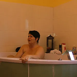 Lunchtime FUCKing in BATHTUB gallery image