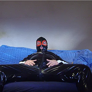 Das erste Bild von Kondomimen's Galerie - Lack ist einfach geil