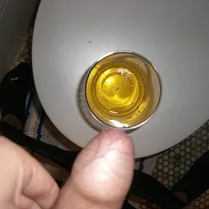 peeing gallery image