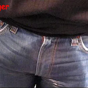 In meine Jeans pissen Galeriebild