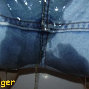 In meine Jeans pissen Galeriebild