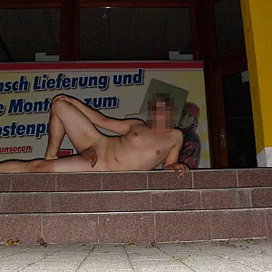 Outdoorstrip im Gewerbegebiet Galeriebild