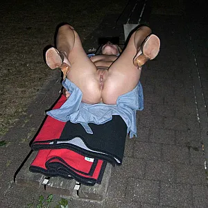 Parkinglot date ? gallery image