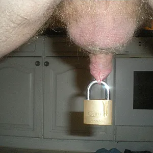Foreskin padlock gallery image