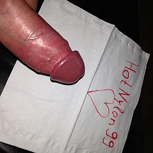 Das erste Bild von HotNylon99's Galerie - Brauche Dringend Weibliche Hilfe :-) Alles kann nichts muss.......