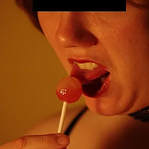 a first small photoseries gallery image
