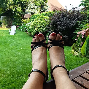 gardenshoes1 gallery image