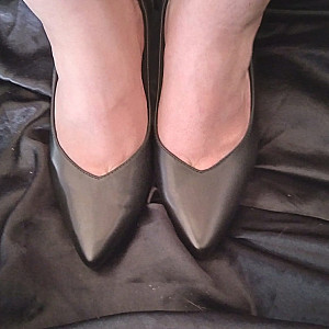 Schwarze High Heels Galeriebild