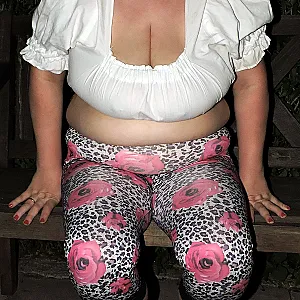 leggins, cunt and nyllons gallery image