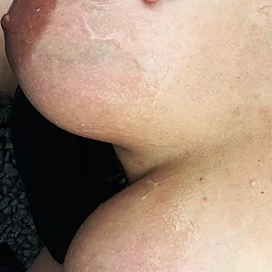 cum on me gallery image