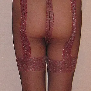 Sklavenvorführung in Strumpfhose 03 Galeriebild