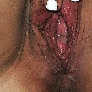 hot pee gallery image