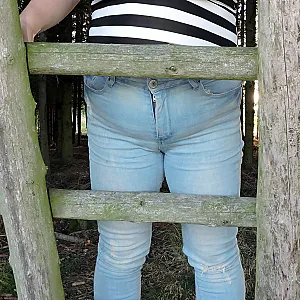 Titten und Fotze auf der Hochstandleiter Galeriebild