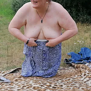 outdoors gallery image