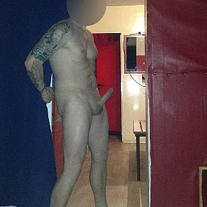 Swingerclub Schwanzpräsentation Galeriebild